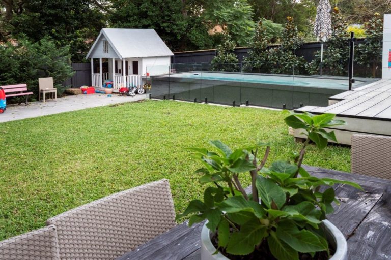 Relax above ground plunge pool installation with wooden deck 1