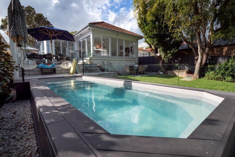 Relax above ground plunge pool installation with wooden deck 2
