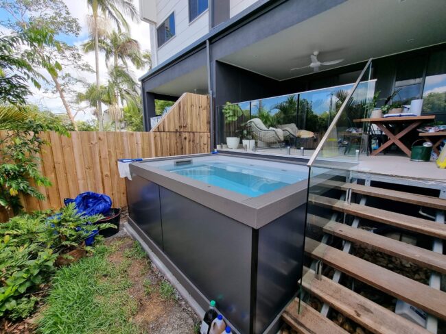 Plunge 3.8 Quartz Plunge 3.8 Quartz